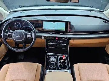 2022 Kia Carnival с пробегом 87 503 км