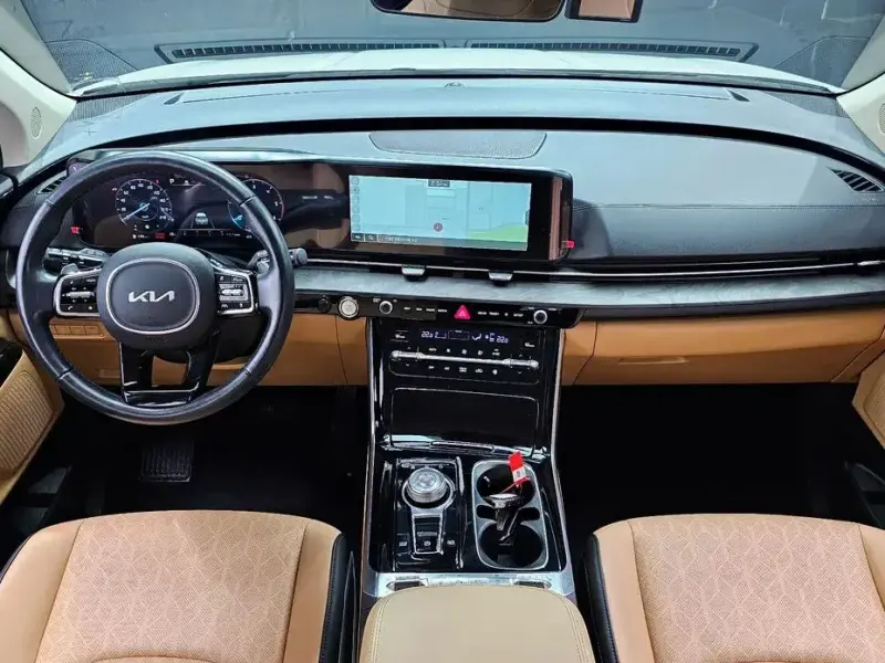 2022 Kia Carnival с пробегом 87 503 км