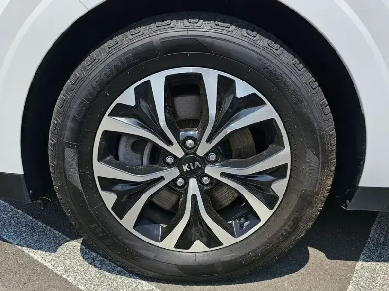 2021 Kia Carnival с пробегом 90 818 км