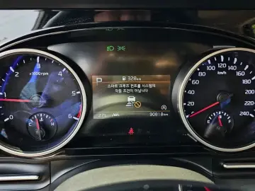 2021 Kia Carnival с пробегом 90 818 км