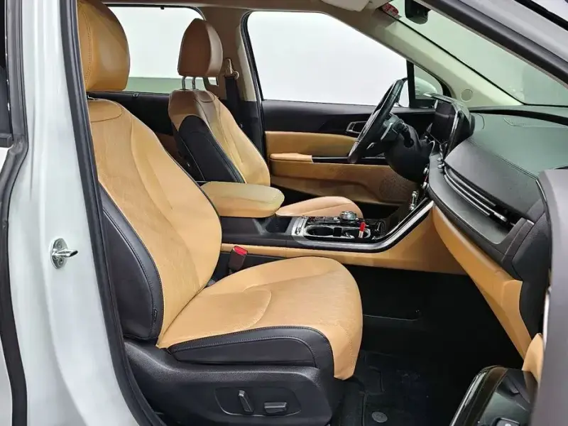 2022 Kia Carnival с пробегом 87 503 км