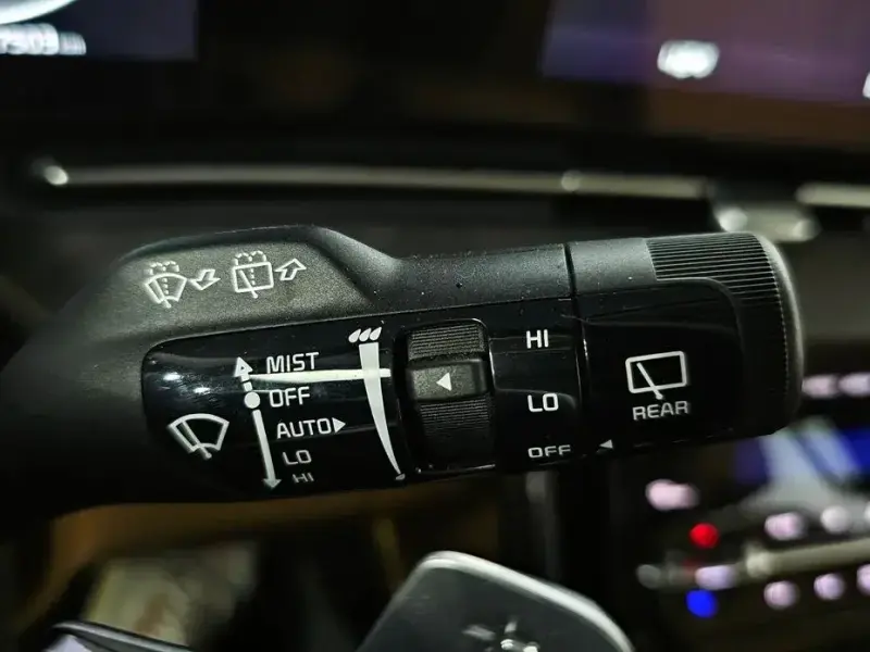 2022 Kia Carnival с пробегом 87 503 км