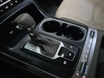 2021 Kia Carnival с пробегом 135 628 км