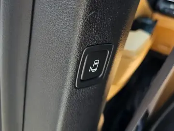 2021 Kia Carnival с пробегом 90 818 км