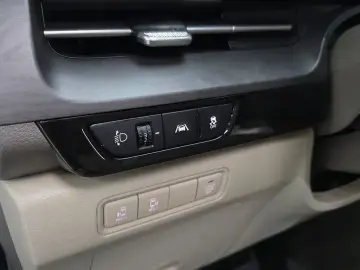 2021 Kia Carnival с пробегом 135 628 км