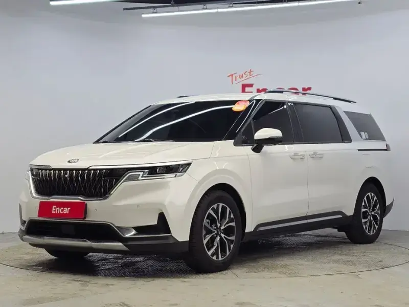 2021 Kia Carnival с пробегом 68 405 км