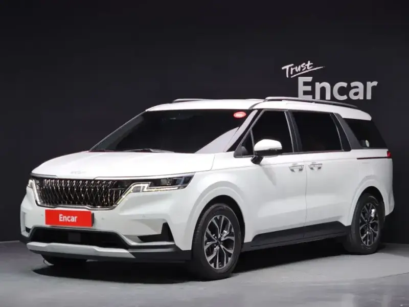 2022 Kia Carnival с пробегом 71 821 км