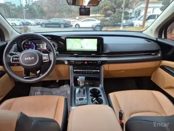 2022 Kia Carnival с пробегом 39 370 км