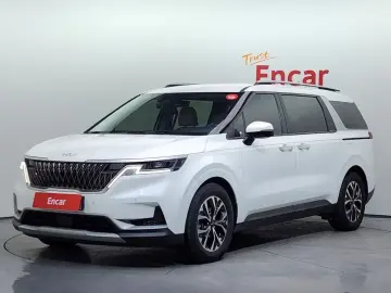 2022 Kia Carnival с пробегом 108 992 км