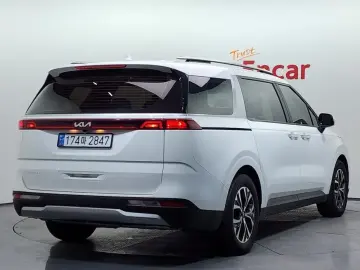 2022 Kia Carnival с пробегом 108 992 км