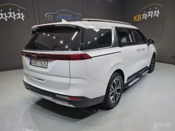 2021 Kia Carnival с пробегом 129 045 км