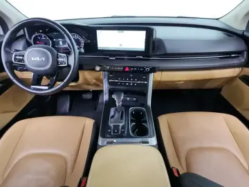 2022 Kia Carnival с пробегом 108 992 км