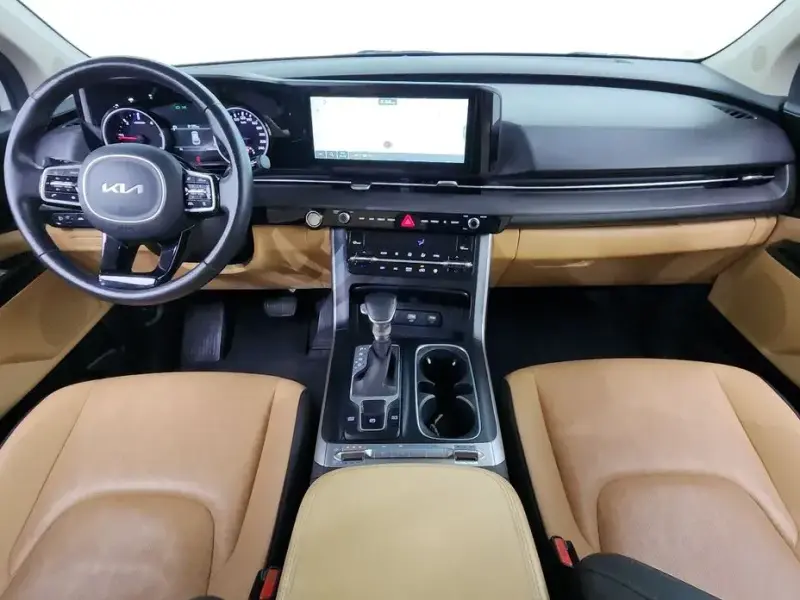 2022 Kia Carnival с пробегом 108 992 км