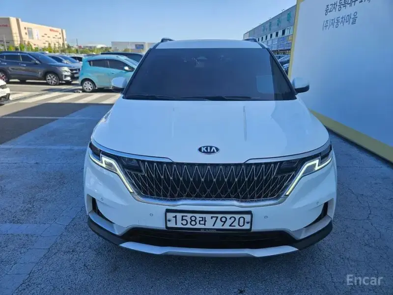 2021 Kia Carnival с пробегом 50 964 км