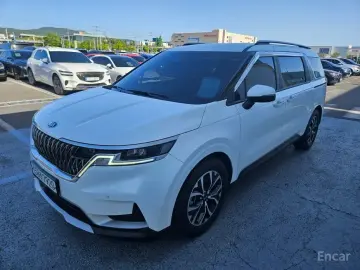 2021 Kia Carnival с пробегом 50 964 км