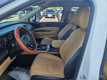 2021 Kia Carnival с пробегом 50 964 км
