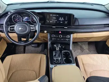 2021 Kia Carnival с пробегом 132 650 км