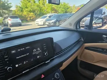 2021 Kia Carnival с пробегом 50 964 км