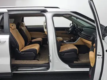 2021 Kia Carnival с пробегом 132 650 км