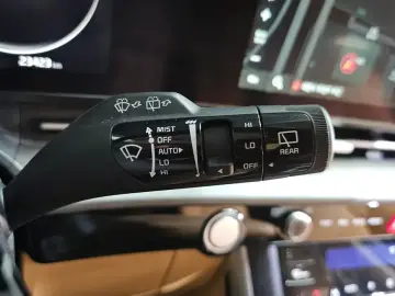2021 Kia Carnival с пробегом 23 423 км