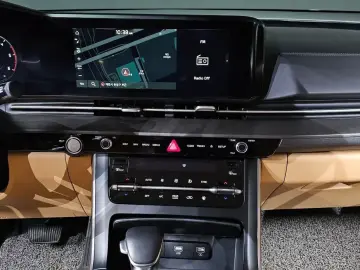 2021 Kia Carnival с пробегом 23 423 км