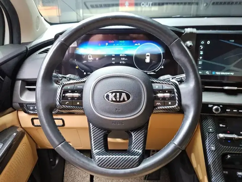 2021 Kia Carnival с пробегом 101 206 км