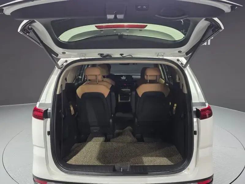 2021 Kia Carnival с пробегом 101 206 км