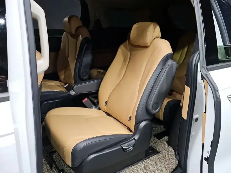 2021 Kia Carnival с пробегом 101 206 км