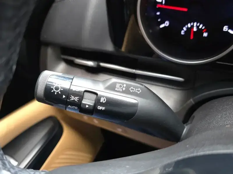 2021 Kia Carnival с пробегом 96 414 км