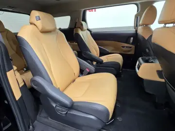 2022 Kia Carnival с пробегом 118 896 км