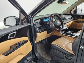2021 Kia Carnival с пробегом 99 171 км