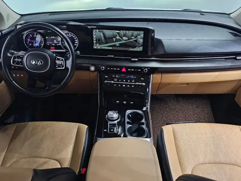 2021 Kia Carnival с пробегом 162 197 км