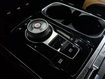 2021 Kia Carnival с пробегом 162 197 км