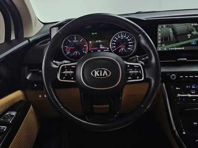 2021 Kia Carnival с пробегом 162 197 км