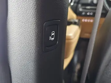 2021 Kia Carnival с пробегом 162 197 км