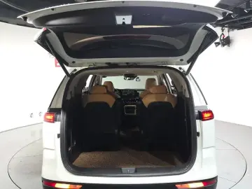 2021 Kia Carnival с пробегом 162 197 км