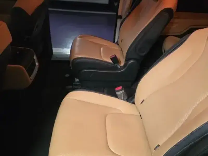 2022 Kia Carnival с пробегом 75 000 км