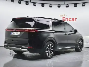 2023 Kia Carnival с пробегом 92 222 км