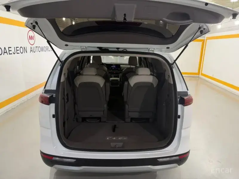 2021 Kia Carnival с пробегом 87 094 км