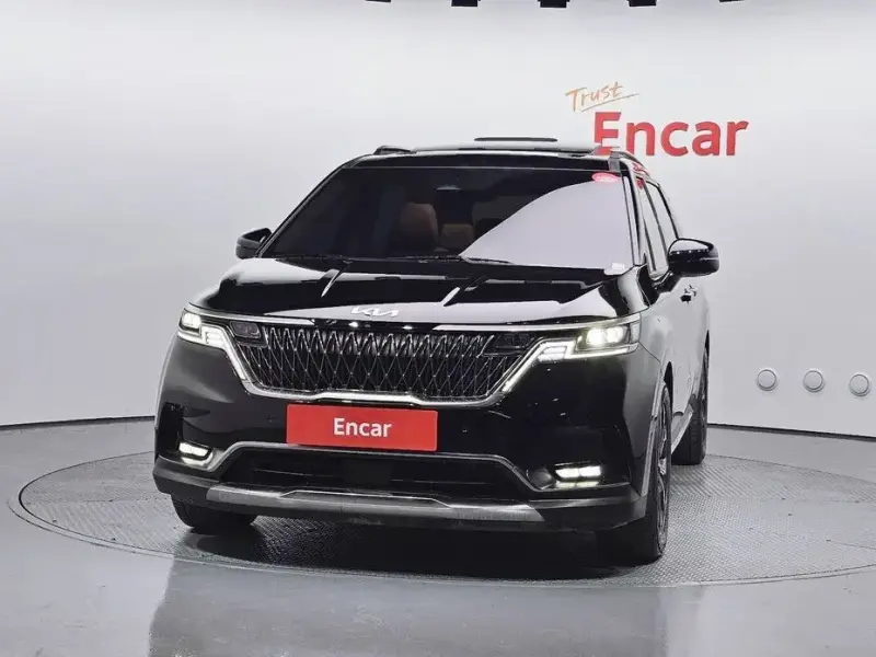2023 Kia Carnival с пробегом 92 222 км