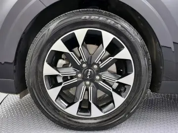 2023 Kia Carnival с пробегом 92 222 км