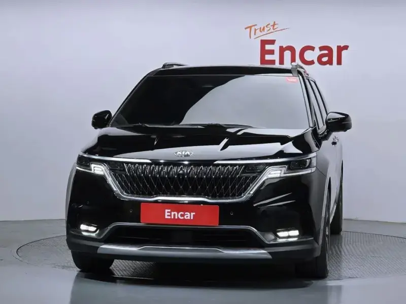 2021 Kia Carnival с пробегом 156 492 км