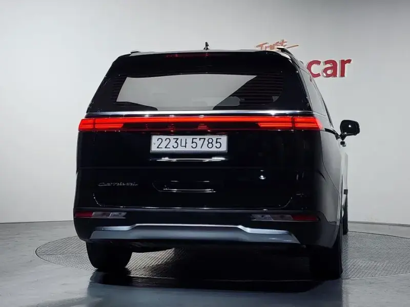 2021 Kia Carnival с пробегом 80 324 км