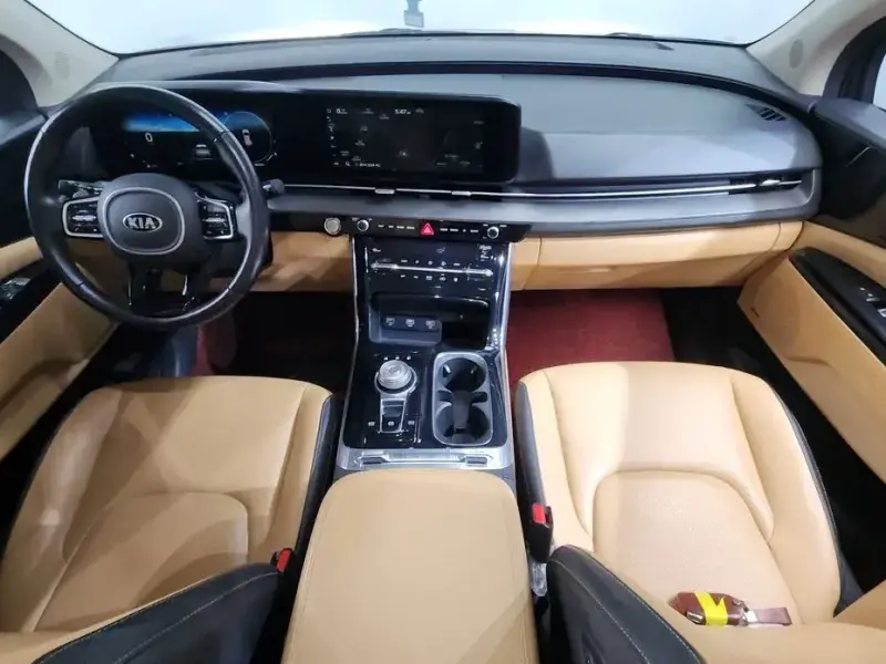 2021 Kia Carnival с пробегом 80 324 км