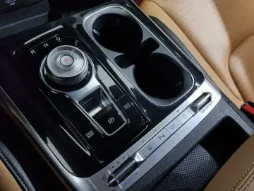 2021 Kia Carnival с пробегом 80 324 км
