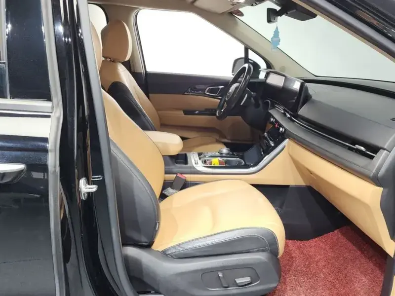 2021 Kia Carnival с пробегом 80 324 км