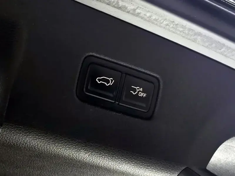 2021 Kia Carnival с пробегом 156 492 км