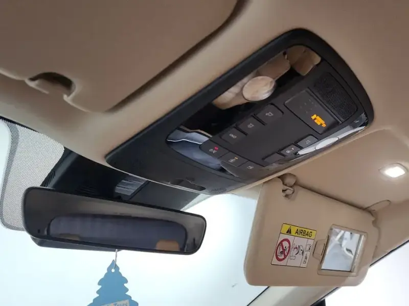2021 Kia Carnival с пробегом 80 324 км