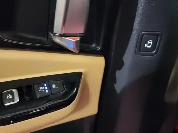 2021 Kia Carnival с пробегом 80 324 км