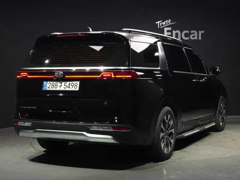 2021 Kia Carnival с пробегом 159 132 км